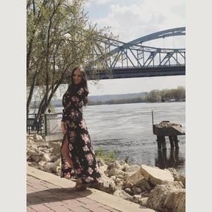 Meet your Posher, Faith